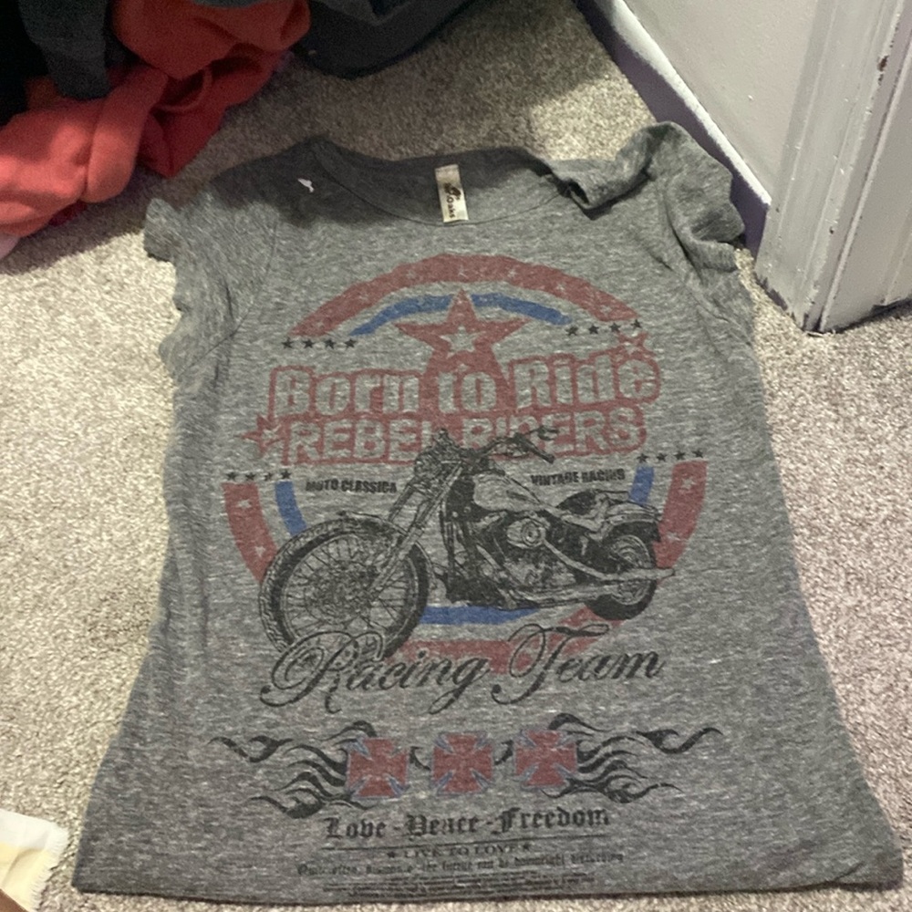 Graphic TEE